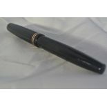 COLLECTABLES - A Parker 'Victory' black fountain p