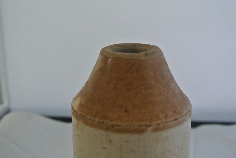 COLLECTABLES - A stoneware bottle reading 'The Bel - Image 4 of 5