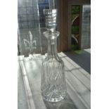 CERAMICS/ GLASS - A stunning crystal decanter with