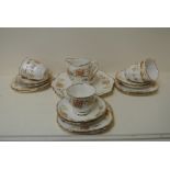 CERAMICS - A collection of 20 pieces of Royal Albe