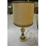 COLLECTABLES - A vintage marble table lamp with sh
