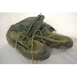 MILITARIA - A pair of WW2 British military jungle