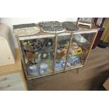 FURNITURE/ HOME - A vintage/ retro display cabinet