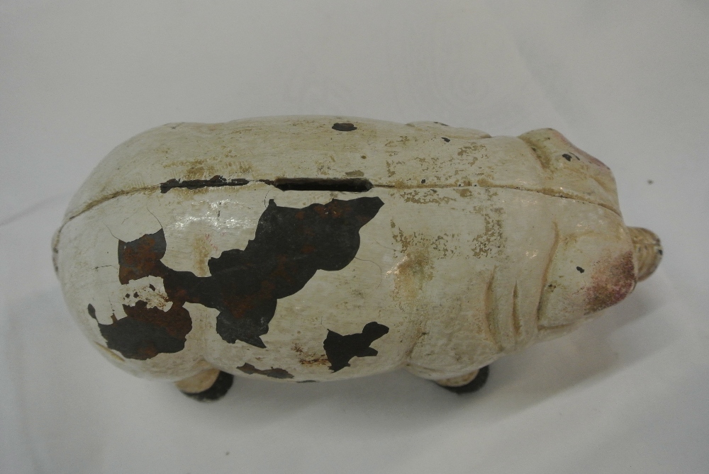 COLLECTABLES - An antique cast iron pig money box/ - Image 3 of 3