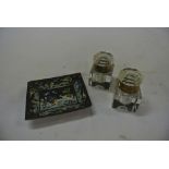 COLLECTABLES - A pair of glass inkwells & Chinese