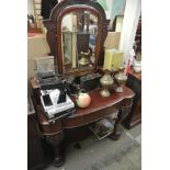 FURNITURE/ HOME - An antique mahogany Duchess mirr