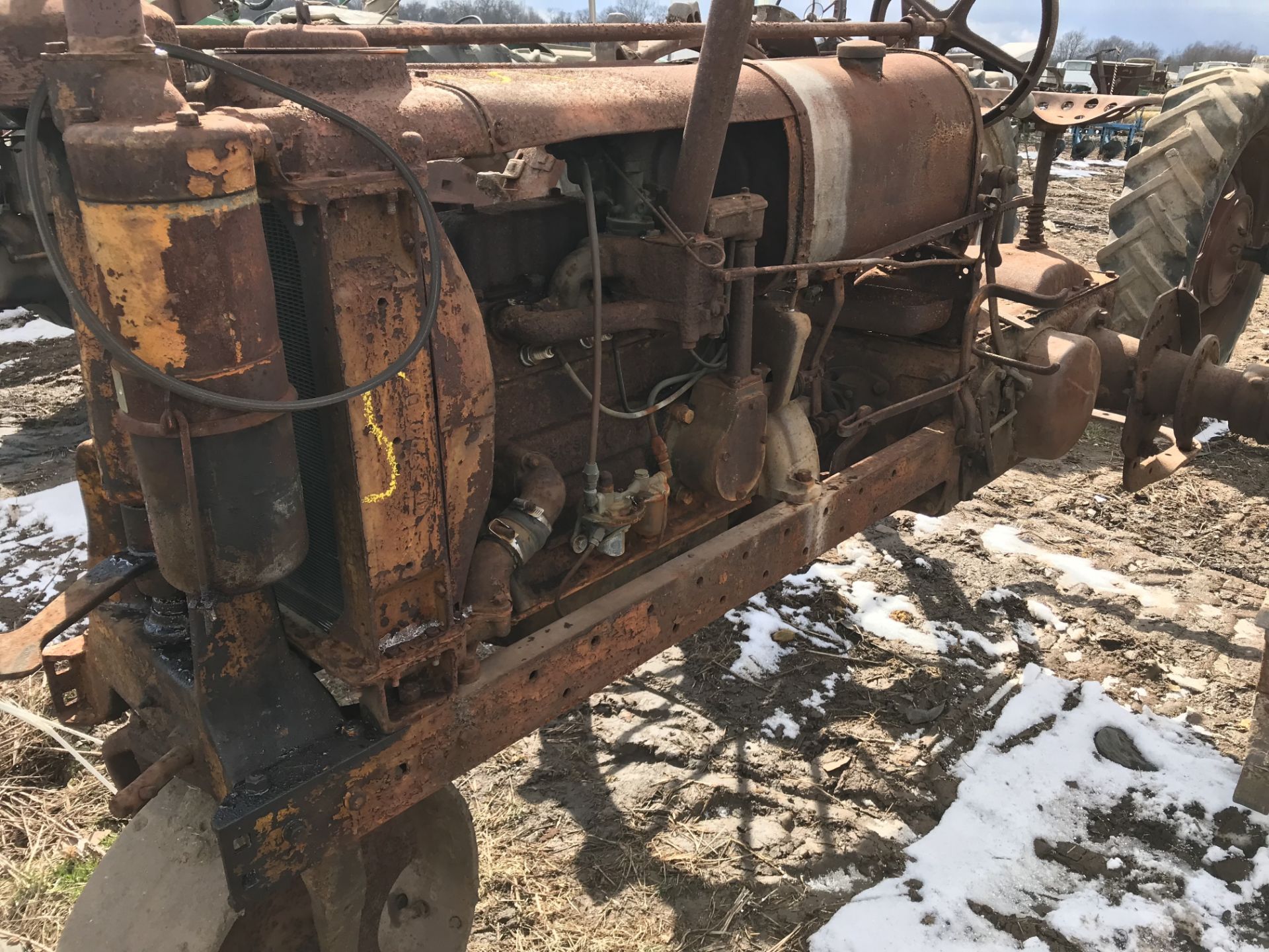 IH F-12, SINGLE FRONT, MOTOR STUCK - Image 3 of 4