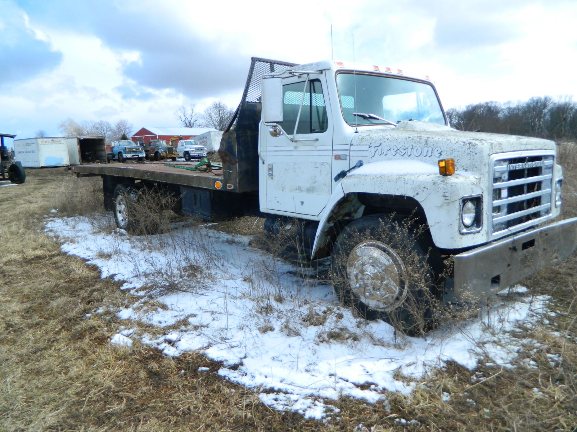 1985 INTERNATIONAL X1600 20' ROLL BACK TRUCK, DIESEL - Image 2 of 5