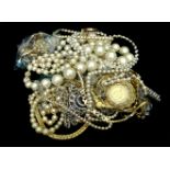 Costume Jewellery - A quantity of costume jewellery including five pairs of vintage and modern