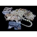 Costume Jewellery - a quantity of faux pearl items; including some items set with diamante, approx