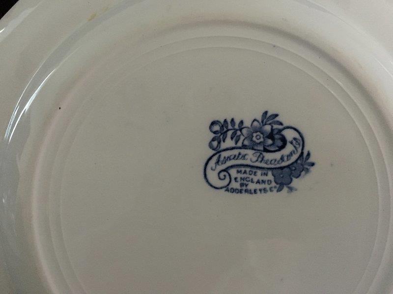 Blue and White printed pottery - including an American interest plate with views of Lee Mansion, The - Image 2 of 6