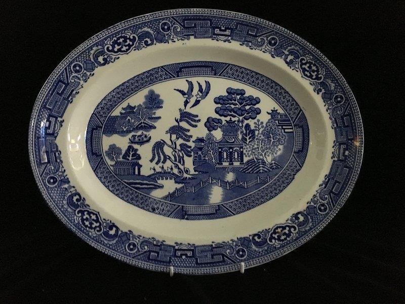 Blue and White printed pottery - including an American interest plate with views of Lee Mansion, The