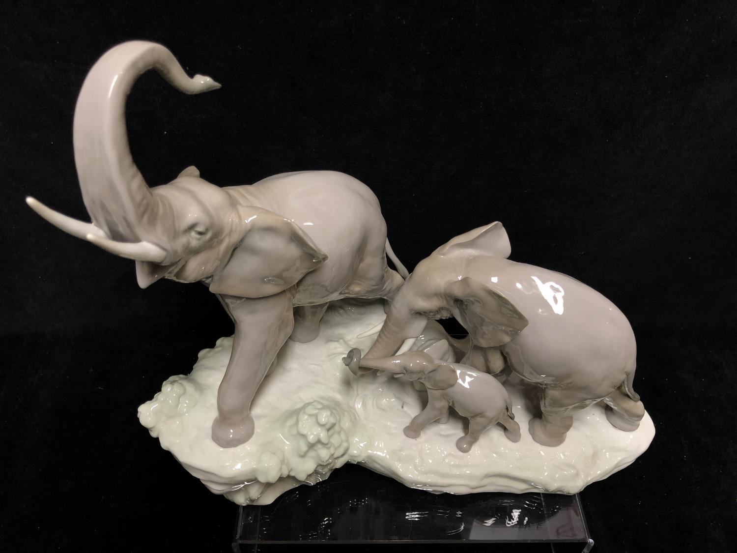 Lladro porcelain figure group, Elephants Walking, No 1150, designed by Fulgencio Garcia, circa 1971, - Image 2 of 4