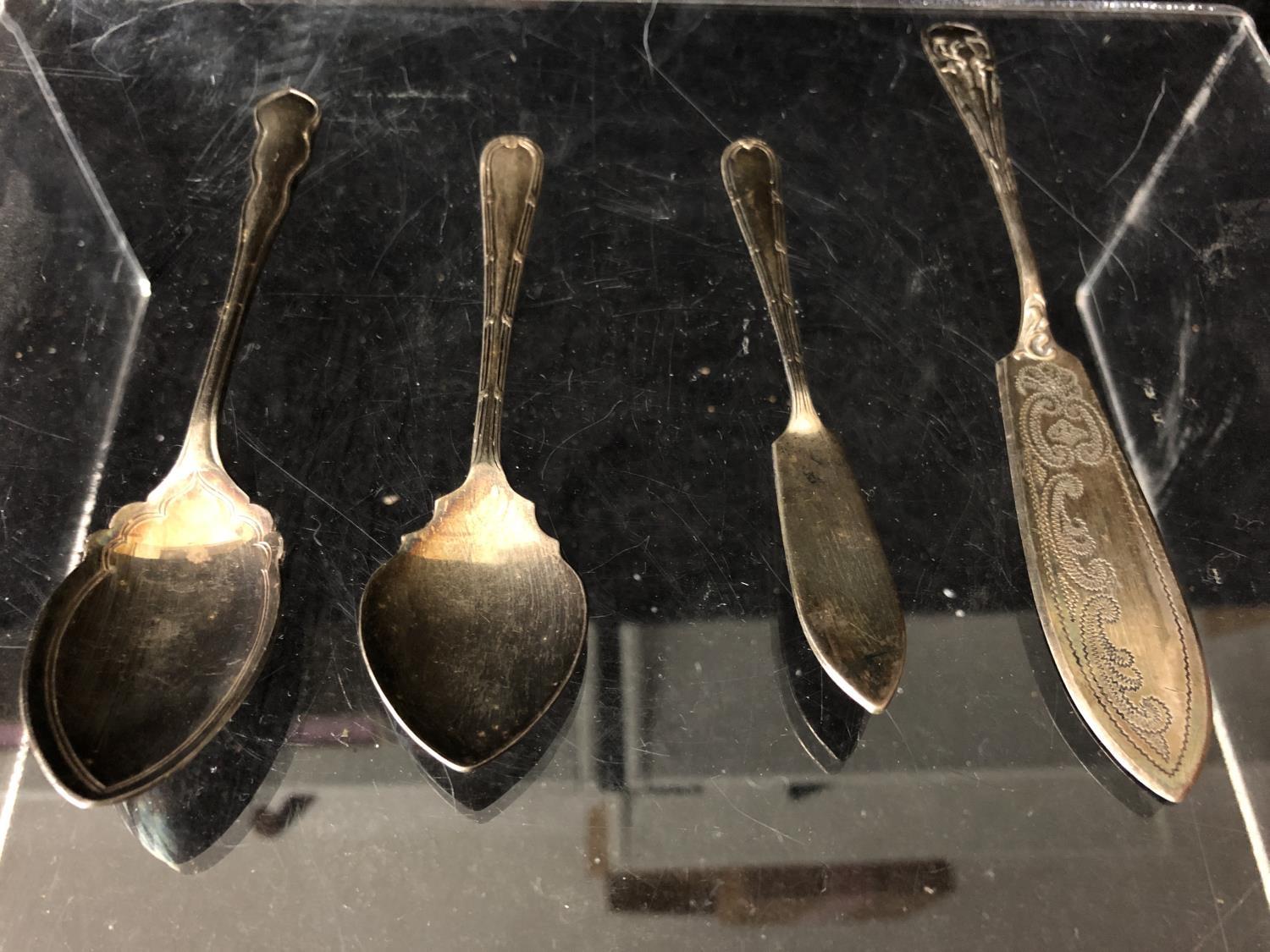 Four silver golf trophy spoons, the handles formed as a pair of golf clubs with single ball - Image 21 of 26