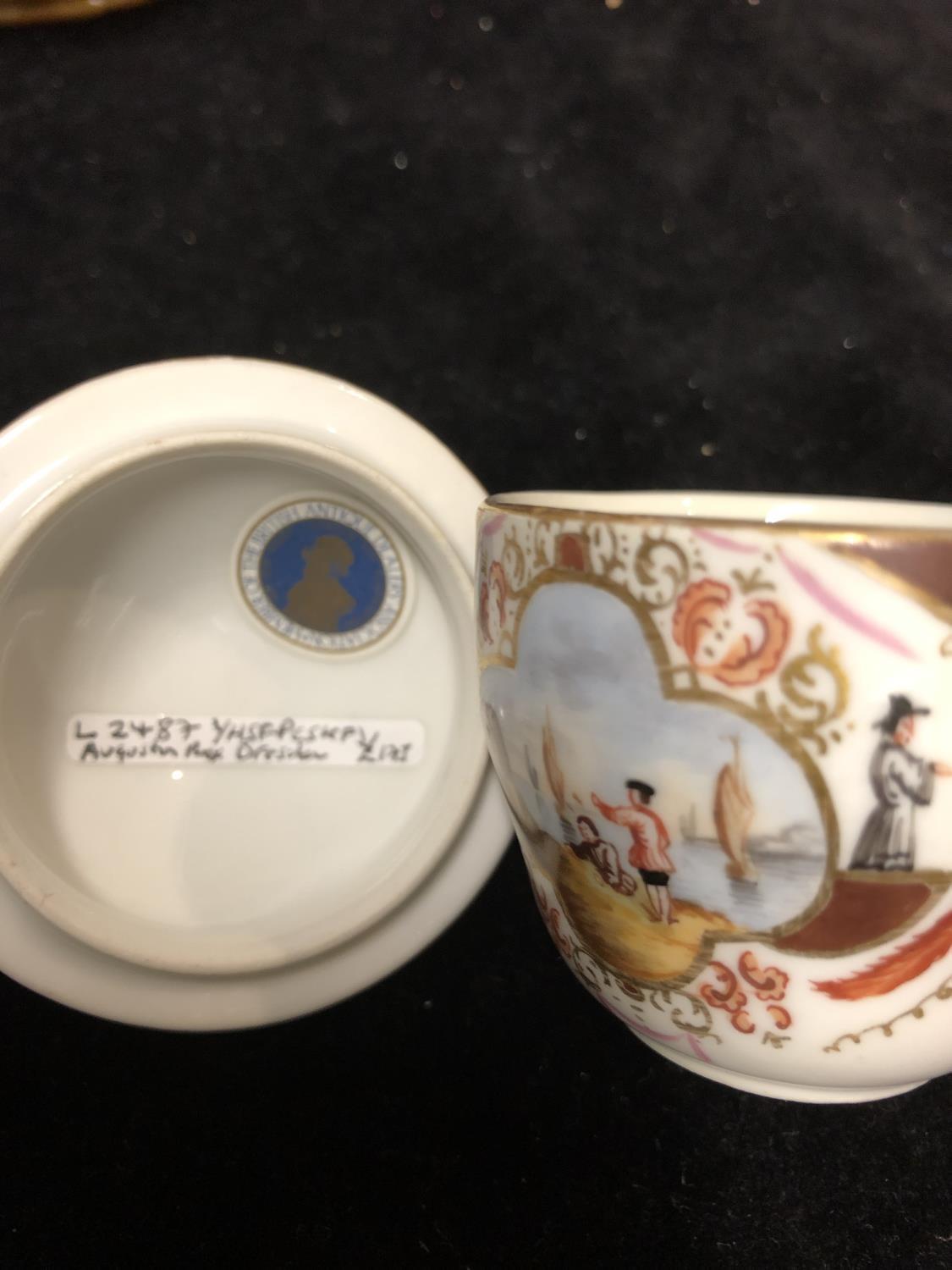 A Restorers Box of ceramics - including a Wedgwood cup and saucer; a poole pottery dish; and a - Image 9 of 49