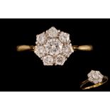 A VICTORIAN DIAMOND DAISY CLUSTER RING, of approx. 0.