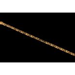 AN 18CT YELLOW GOLD DOUBLE CURB LINK BRACELET