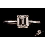 A DIAMOND SOLITAIRE RING, with emerald cut diamond of approx. 1.