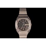 A GENTS STEEL OMEGA SEAMASTER QUARTZ WRIST WATCH, day/date,