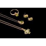 A SUITE OF PERIDOT AND DIAMOND JEWELLERY,