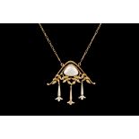 AN ART NOUVEAU MABÉ PEARL PENDANT AND CHAIN ATTRIBUTED TO FERNAND GRANGE,