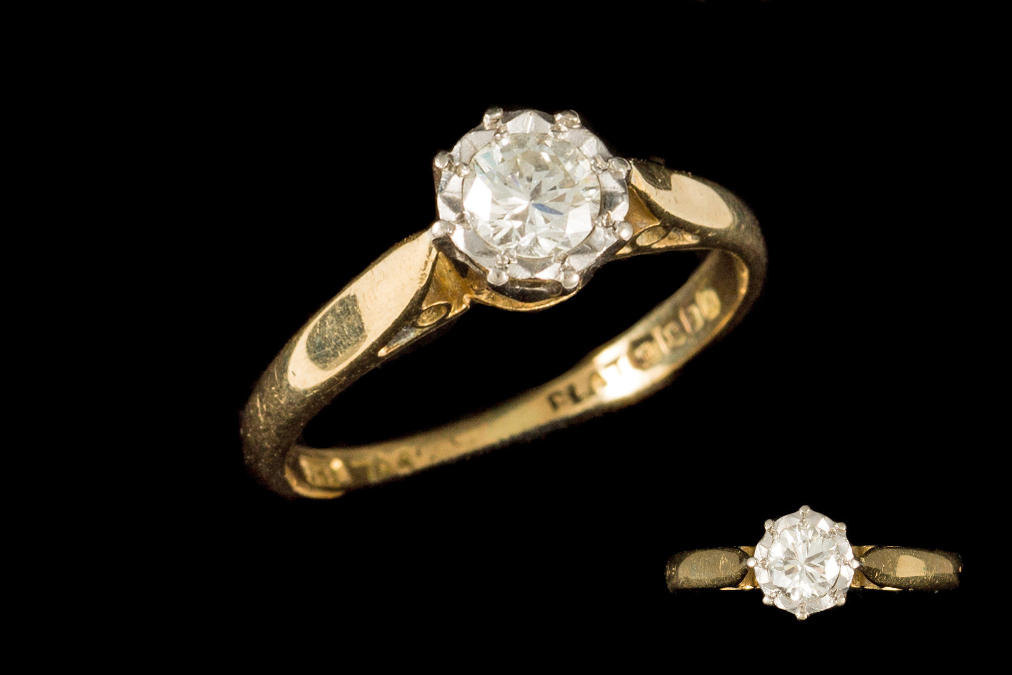 AN 18CT YELLOW GOLD DIAMOND SOLITAIRE RING, estimated weight of diamond; 0.