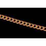 A 9CT YELLOW GOLD CURB LINK BRACELET