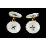 A PAIR OF MOTHER OF PEARL SET CUFFLINKS,