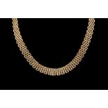 AN 18CT GOLD MESH NECKLACE 16"