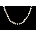 A CULTURED PEARL NECKLACE,