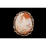 AN ANTIQUE SHELL CAMEO BROOCH, of large form,