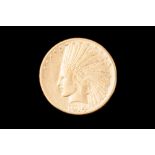 A 1914 AMERICAN $10 GOLD EAGLE COIN, 16.7 grams. Philadelphia, Very Fine.