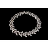 A DIAMOND BRACELET, of approx. 6.