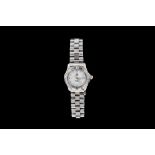 A LADIES TAG HEUER PROFESSIONAL WRISTWATCH, stainless steel,