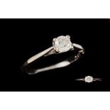 A DIAMOND SOLITAIRE RING, the brilliant cut diamond of approx. 0.