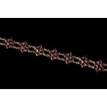 A GARNET CLUSTER LINK BRACELET,