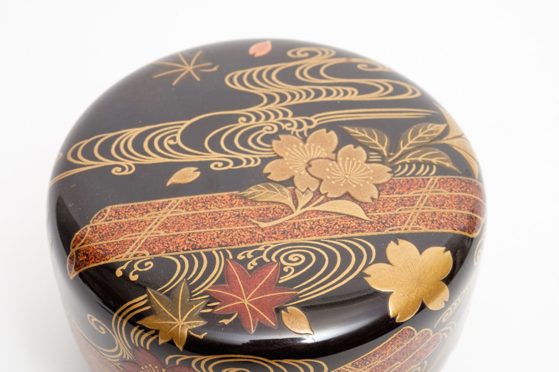 A black lacquered flat tea caddy (hiranatsume) - Image 3 of 3