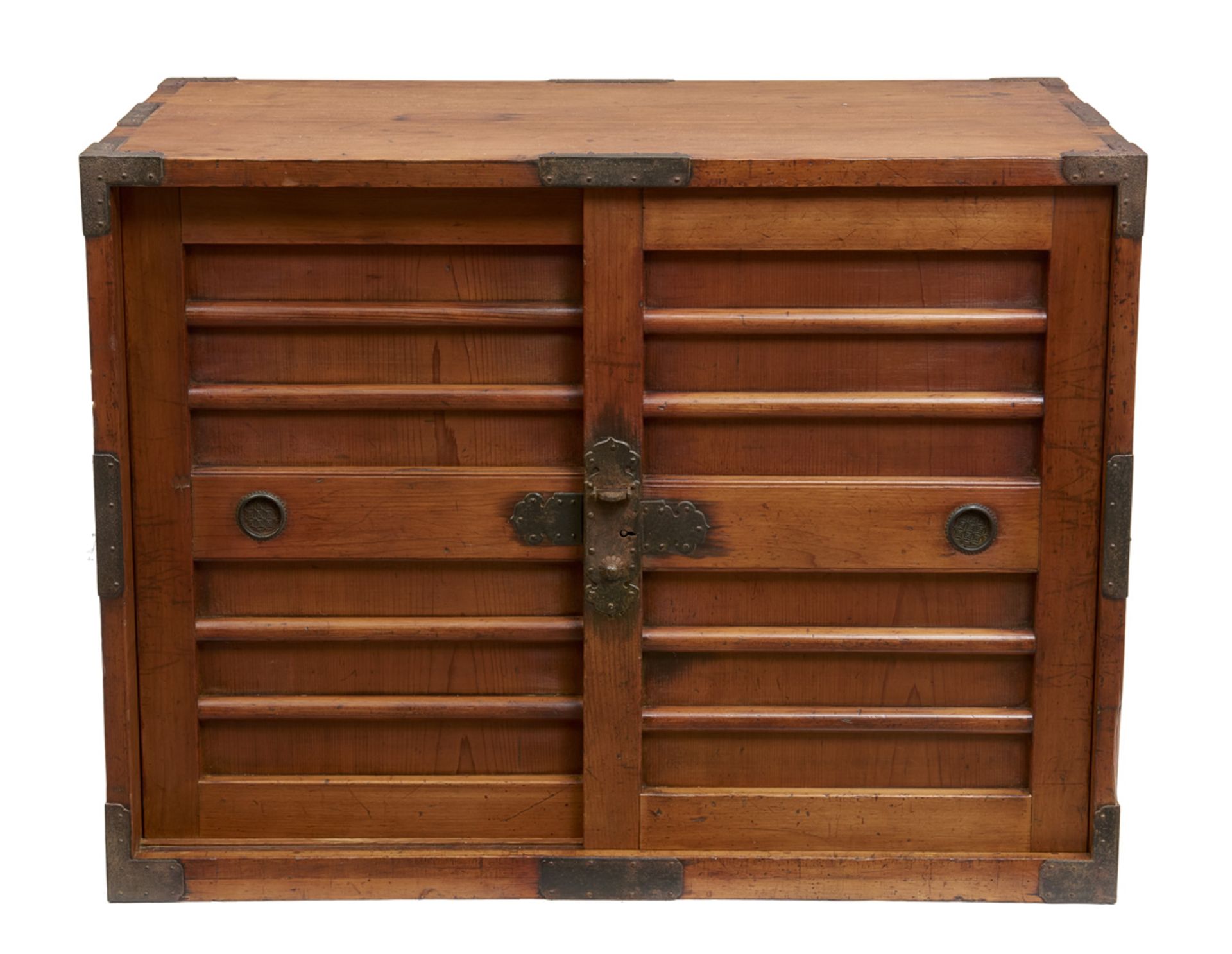 An old portable document chest (ch?dansu) - Image 2 of 6