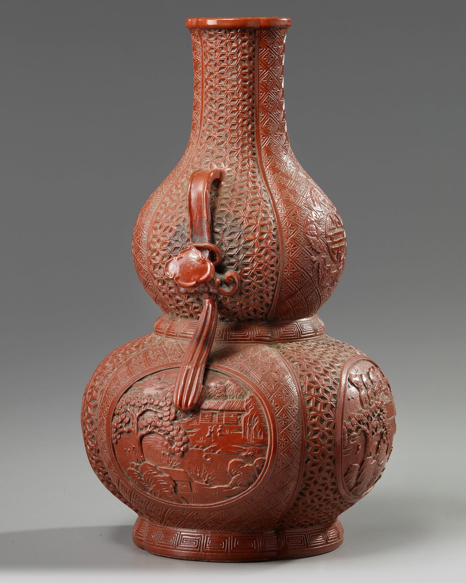 A Chinese imitation-cinnabar-lacquer double gourd vase - Image 4 of 6