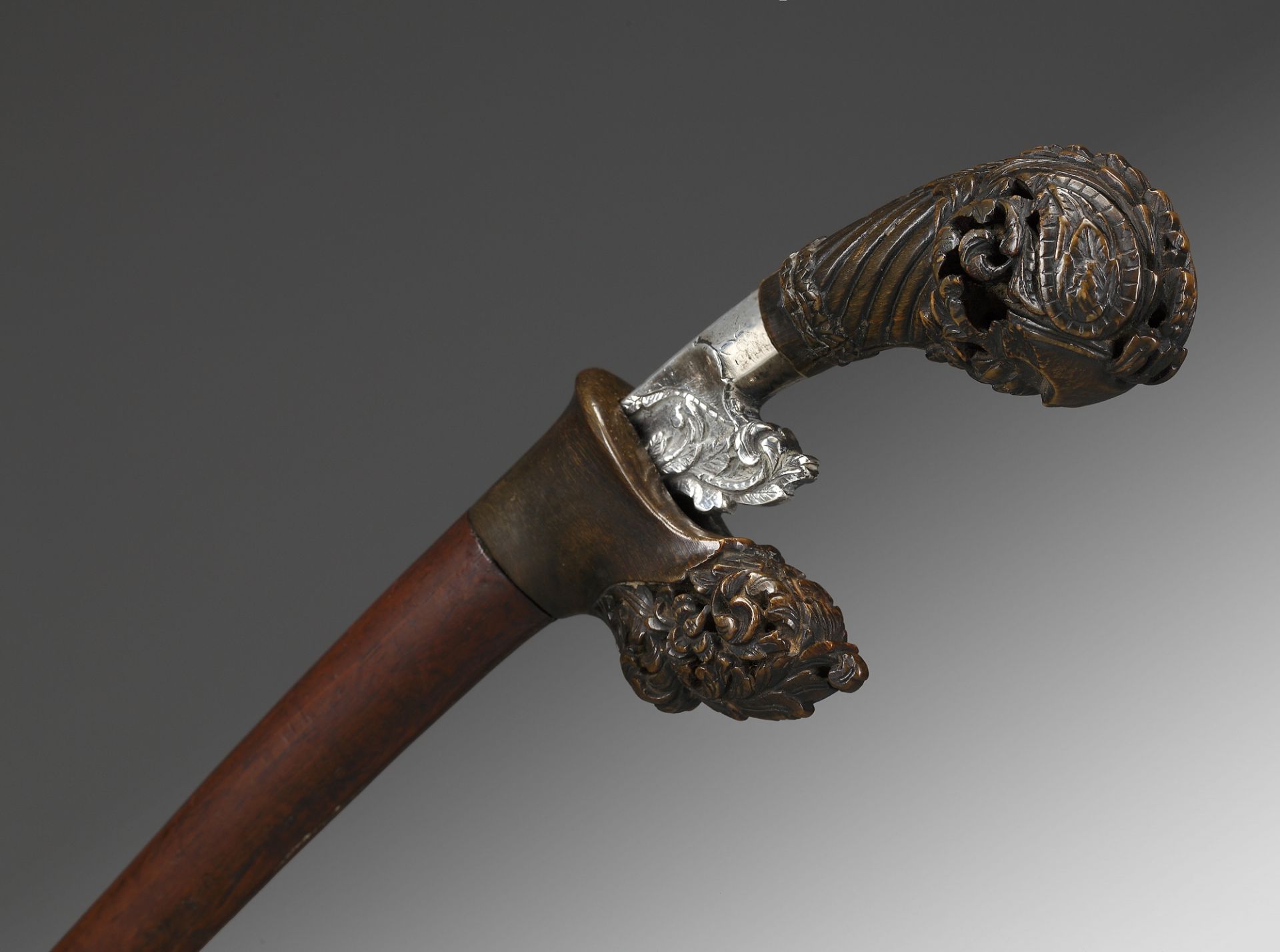 A Rare Traditional Sewar with Silver Mounts - Image 3 of 4