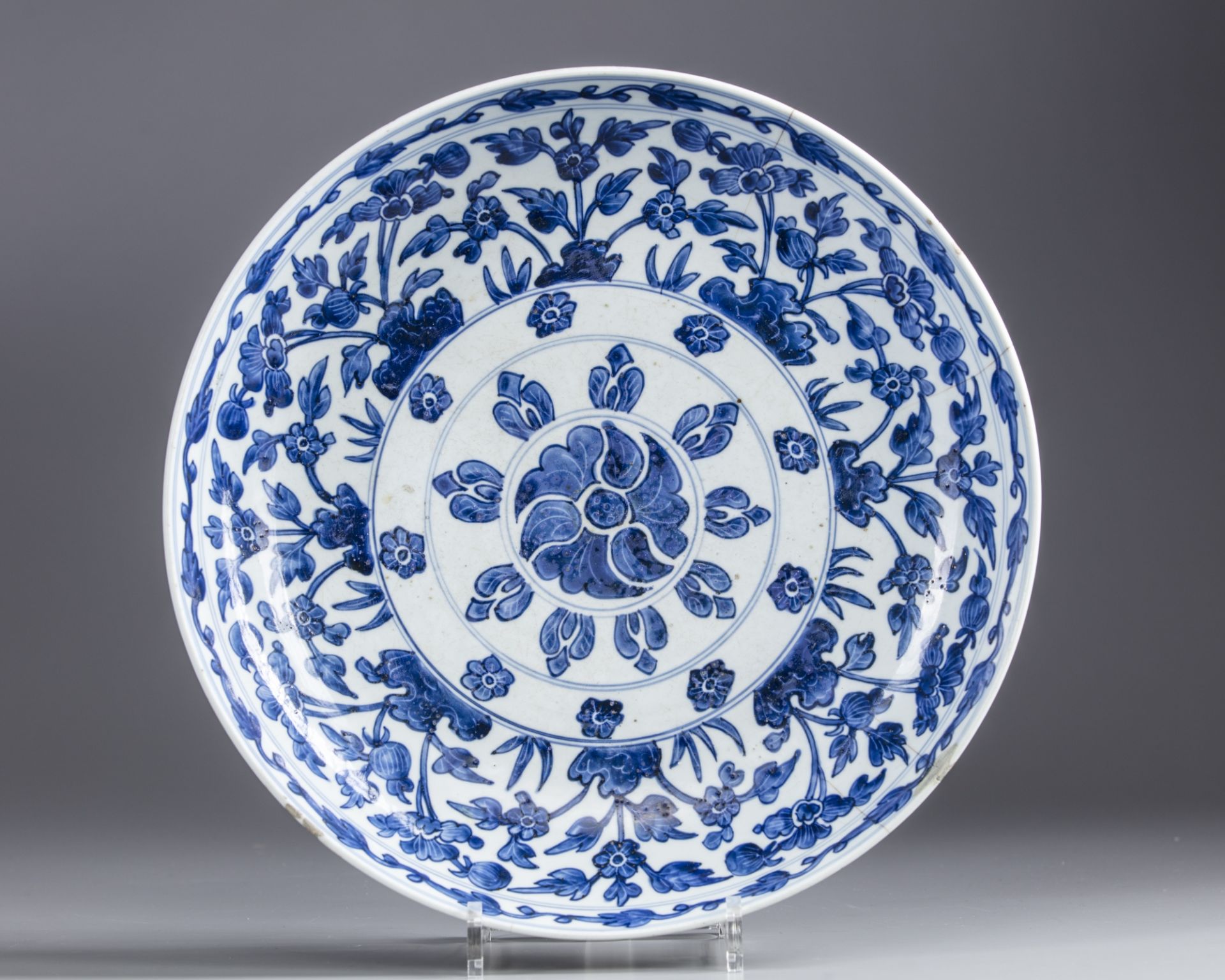 A Chinese blue and white 'Islamic-market' charger - Bild 3 aus 3