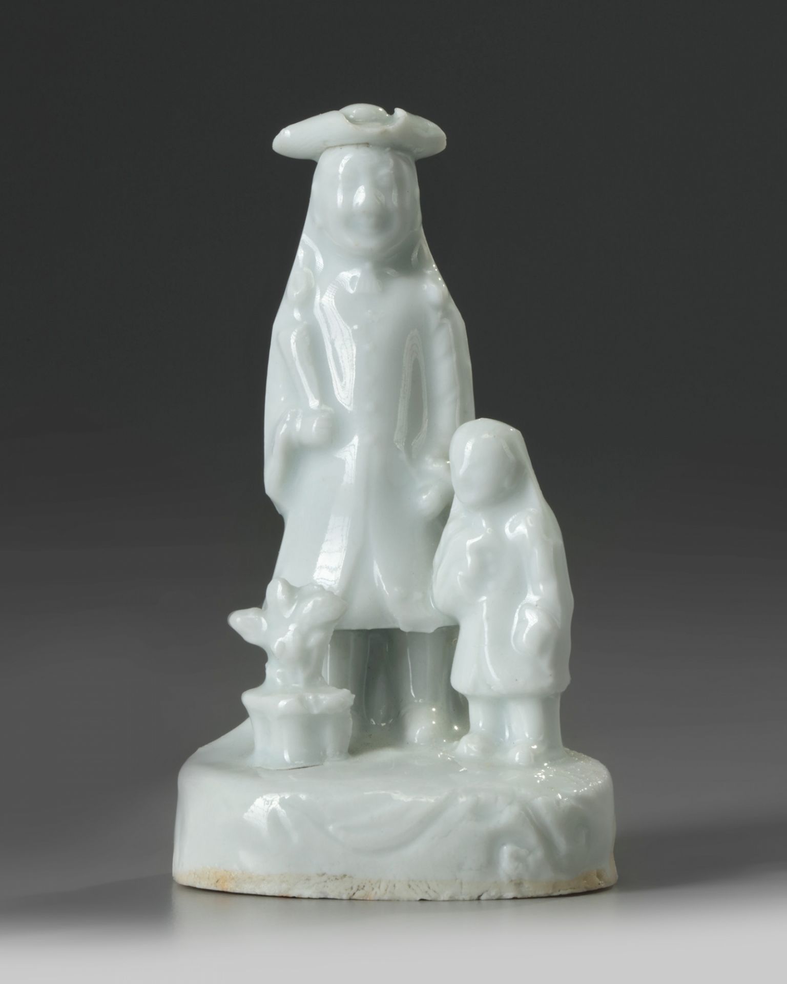 A Chinese Dehua white-glazed figure of a Dutchman