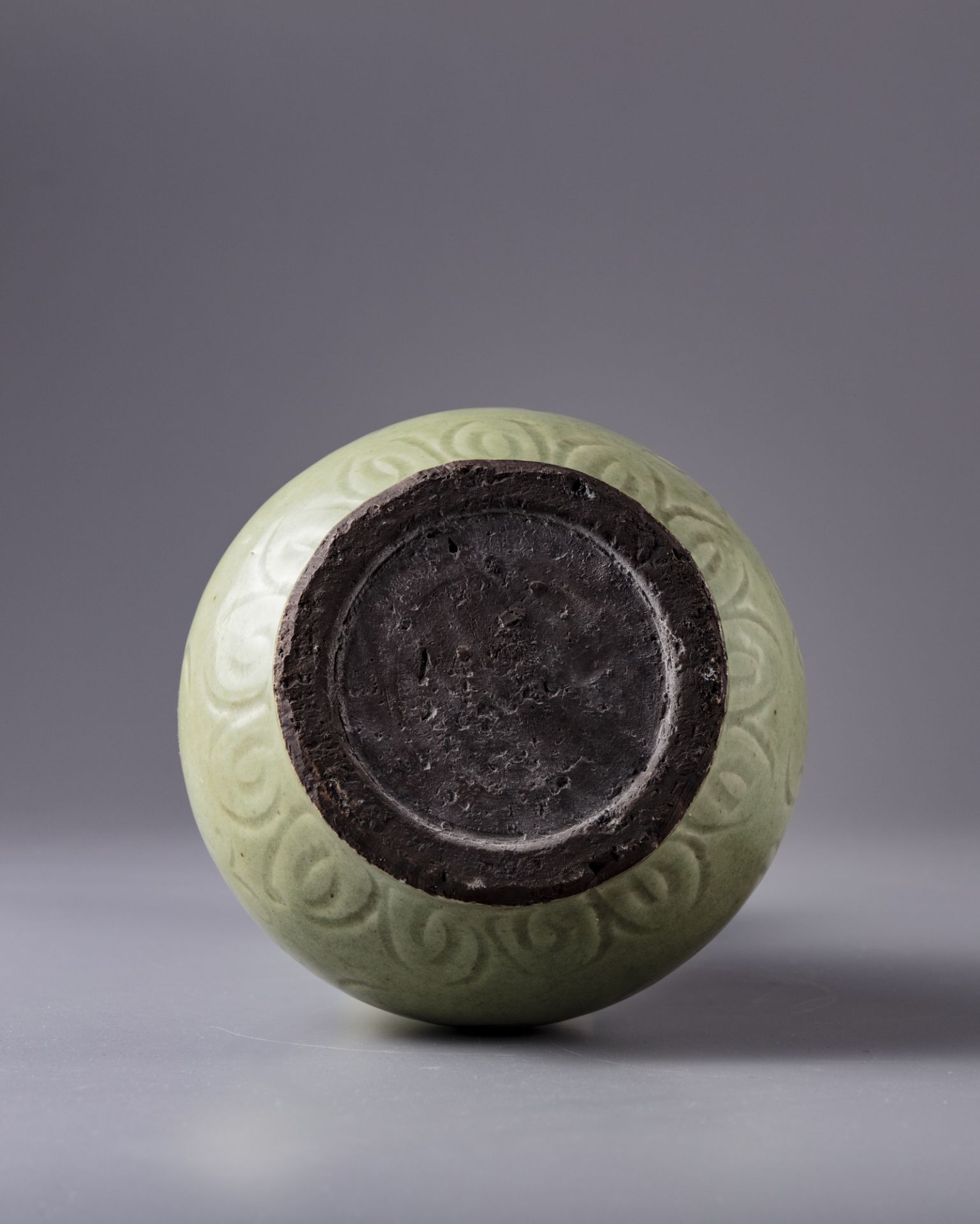 A celadon glazed garlic-head vase - Image 3 of 4