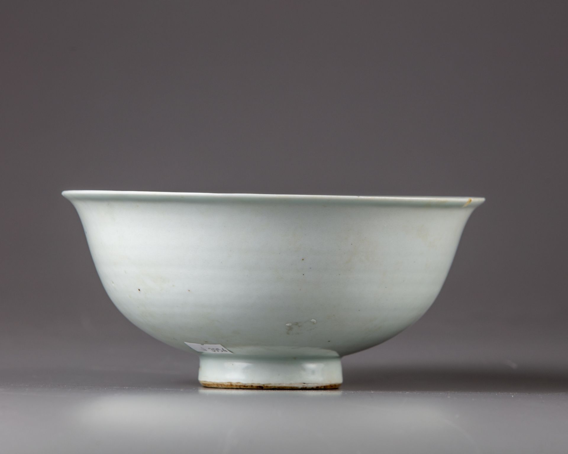 A white glazed 'dragon' bowl - Image 3 of 3