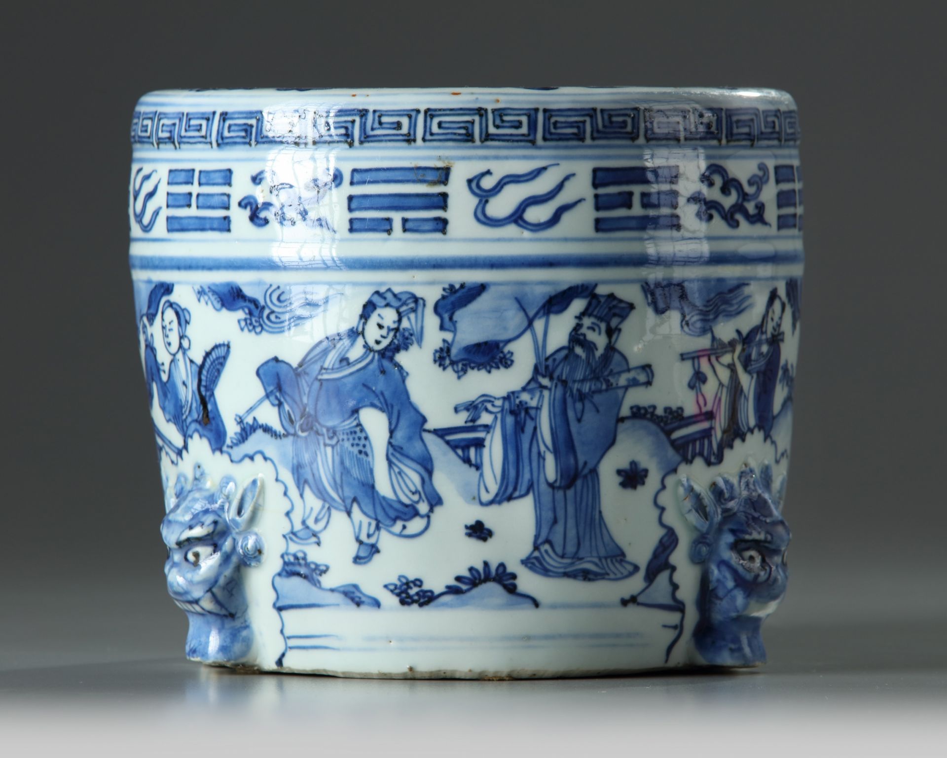 A Chinese blue and white Eight Immortals censer - Bild 2 aus 6