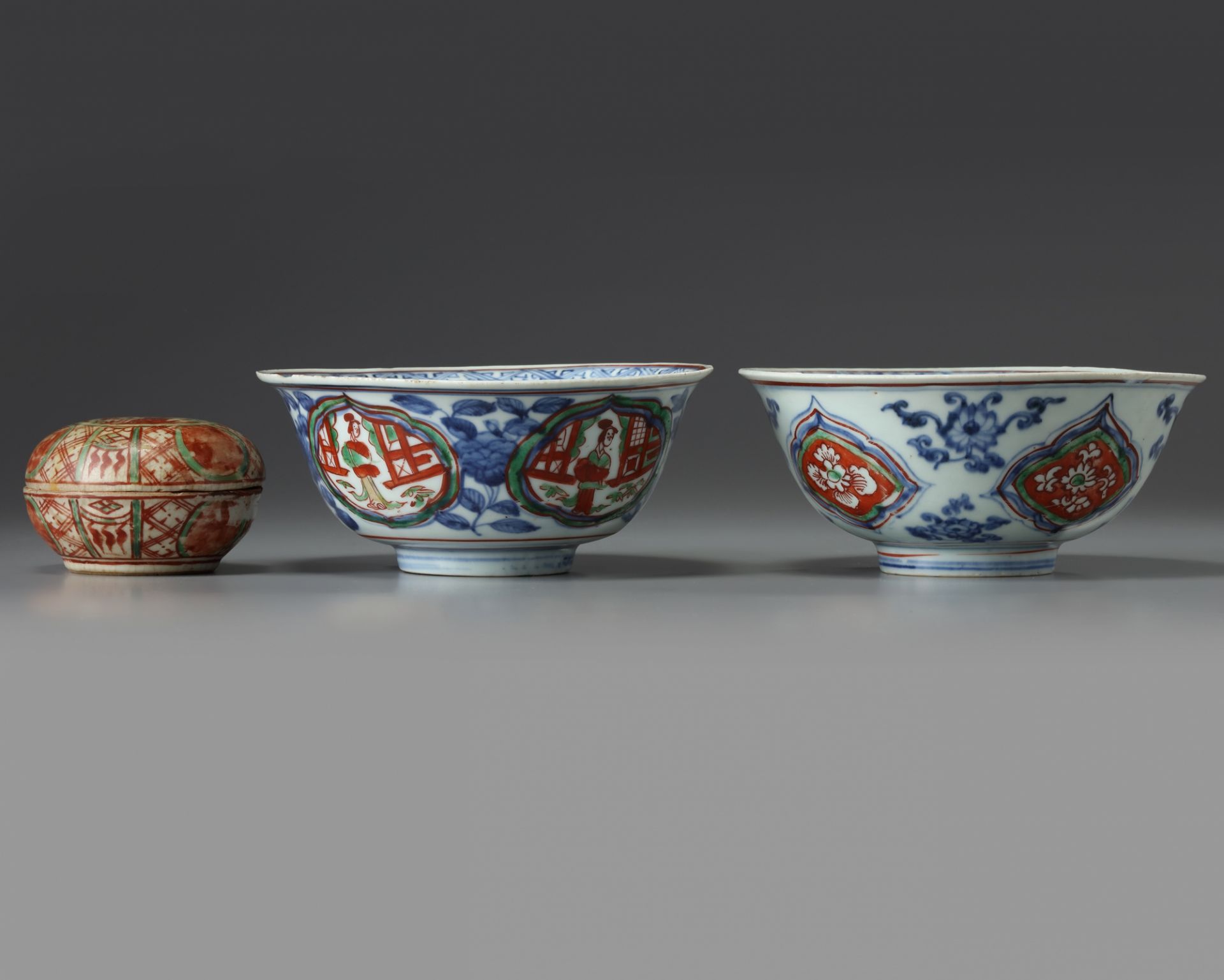 Two Chinese enamelled bowls and a round box and cover - Image 2 of 4