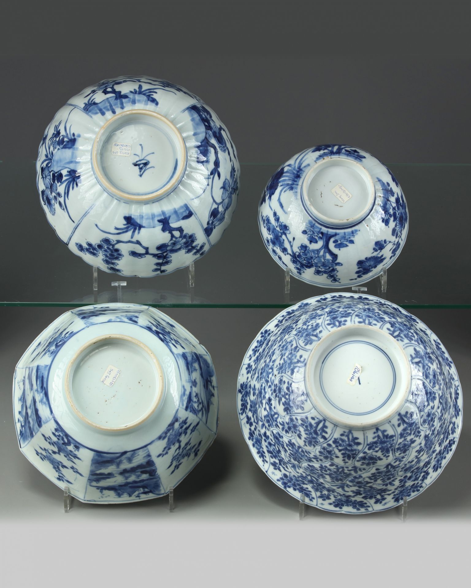 Four Chinese blue and white bowls - Bild 5 aus 5
