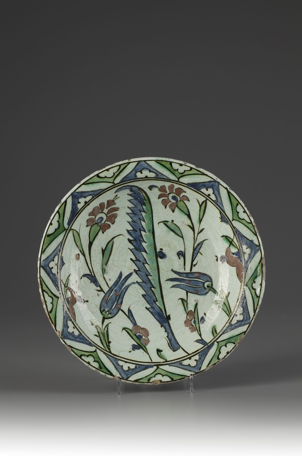 An Iznik pottery dish