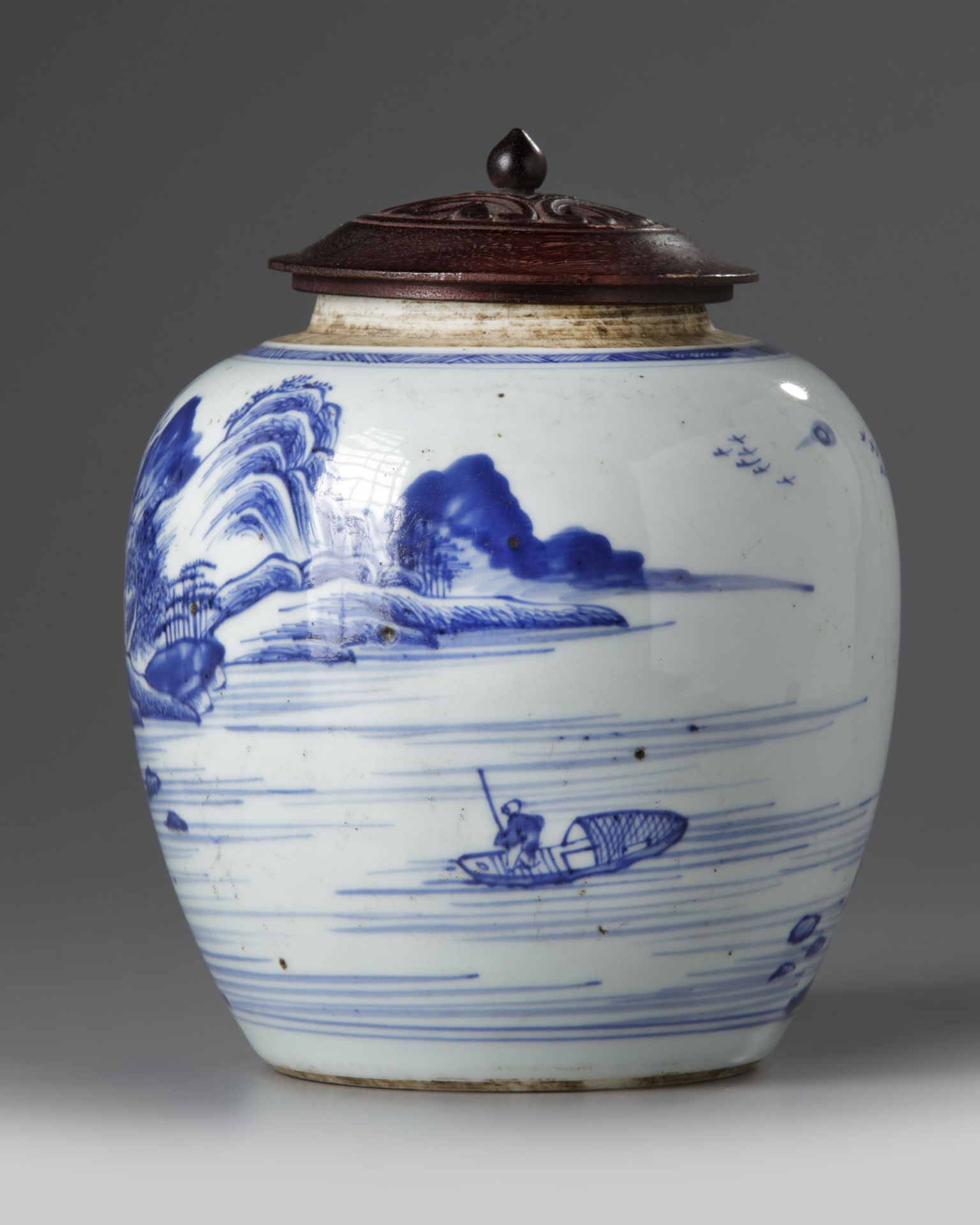 A Chinese blue and white jar - Bild 2 aus 4