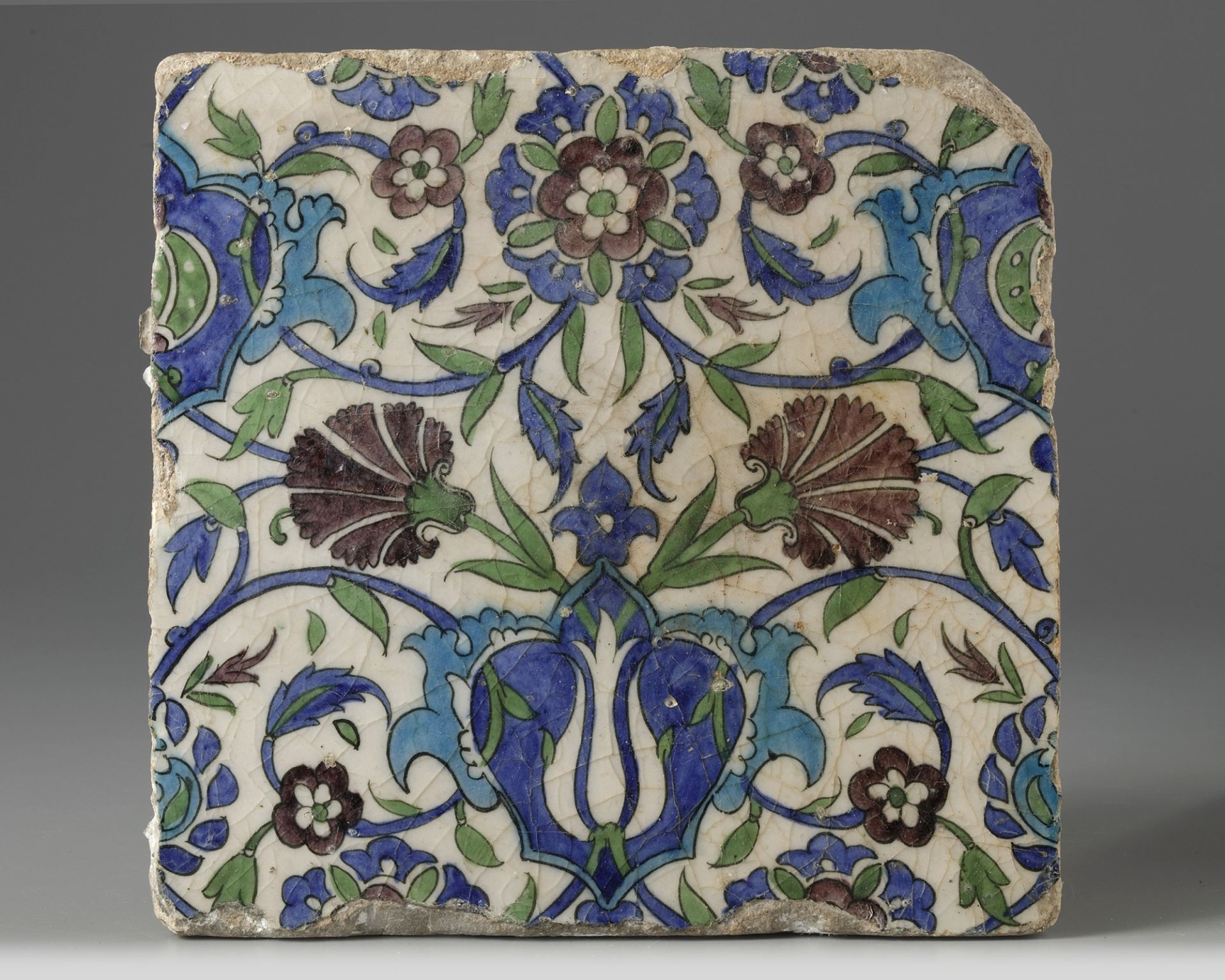 An Iznik Damascus pottery tile